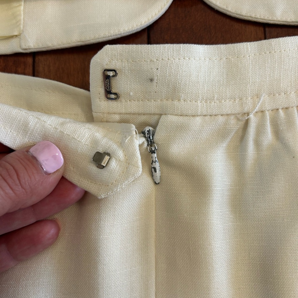 Evan Picone Cream Blazer & Skirt Set Size 10 - Picture 9 of 10